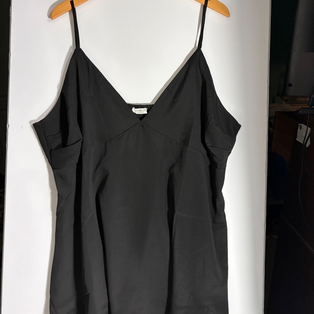 Chic Soul Black V-Neck Camisole Adjustable Straps Smocked Back‎ Top 3X